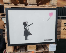 Lire la suite à propos de l’article Banksy à Echirolles : une exposition qui bouscule, un peu comme une chanson qu’on n’oublie pas